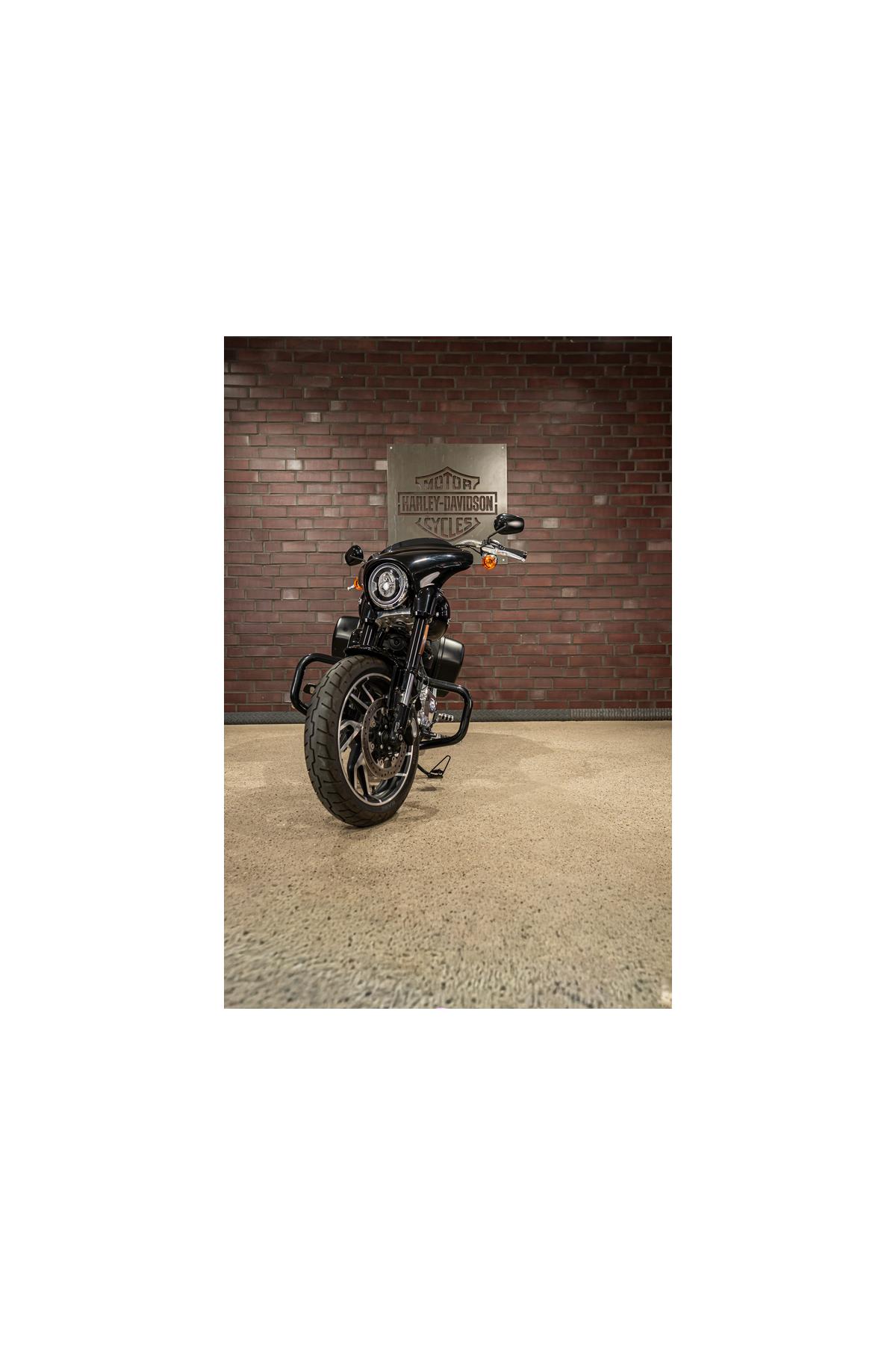 FLSB Softail Sport Glide Jekill & Hyde