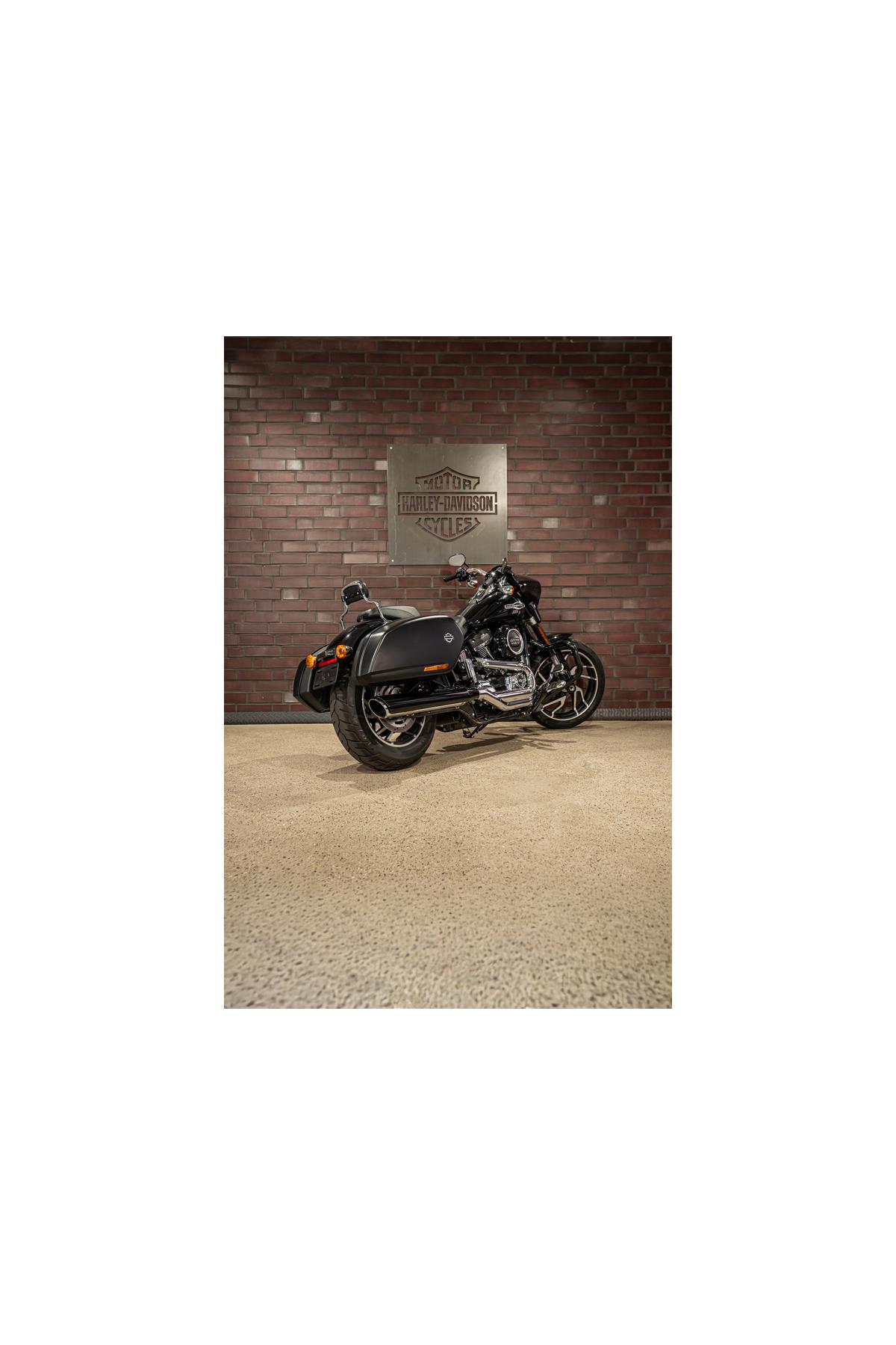 FLSB Softail Sport Glide Jekill & Hyde