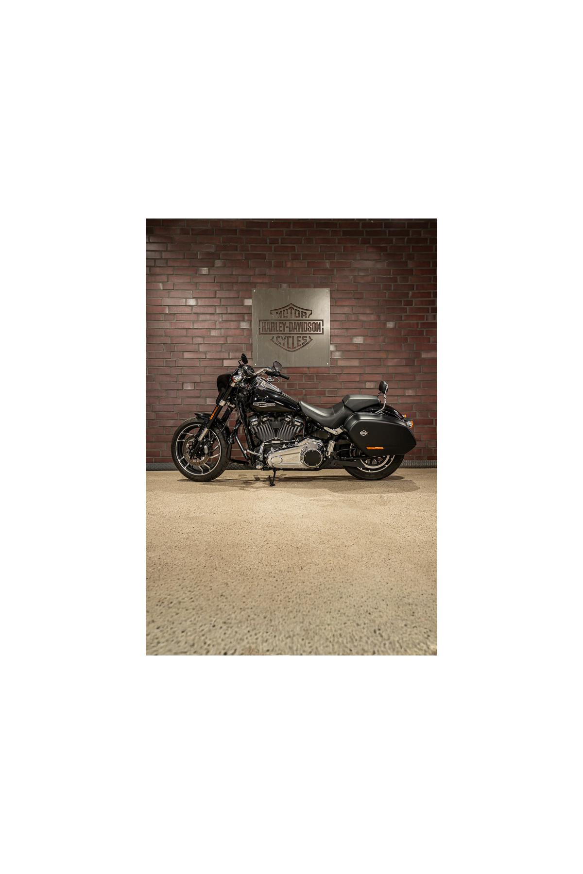 FLSB Softail Sport Glide Jekill & Hyde