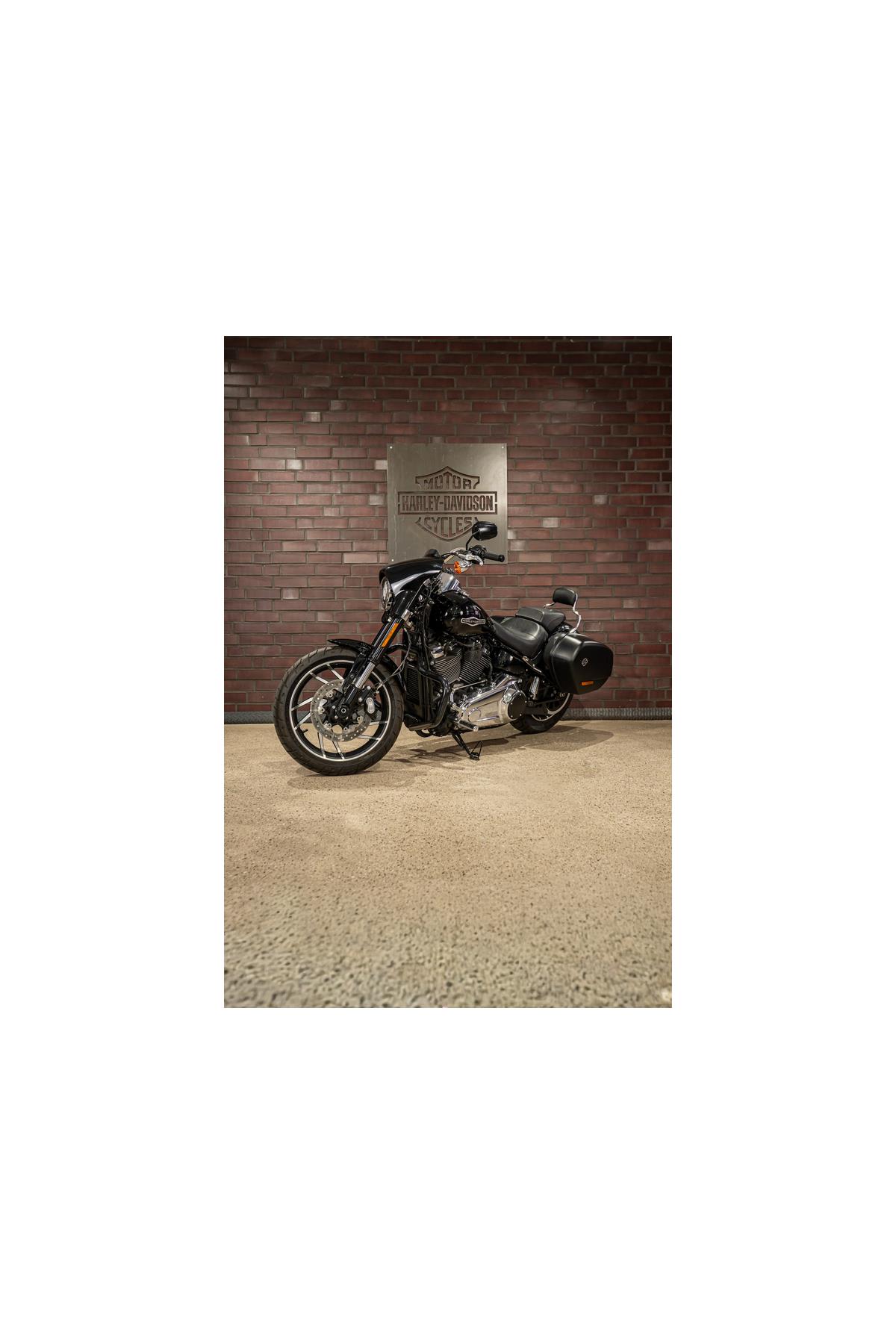 FLSB Softail Sport Glide Jekill & Hyde