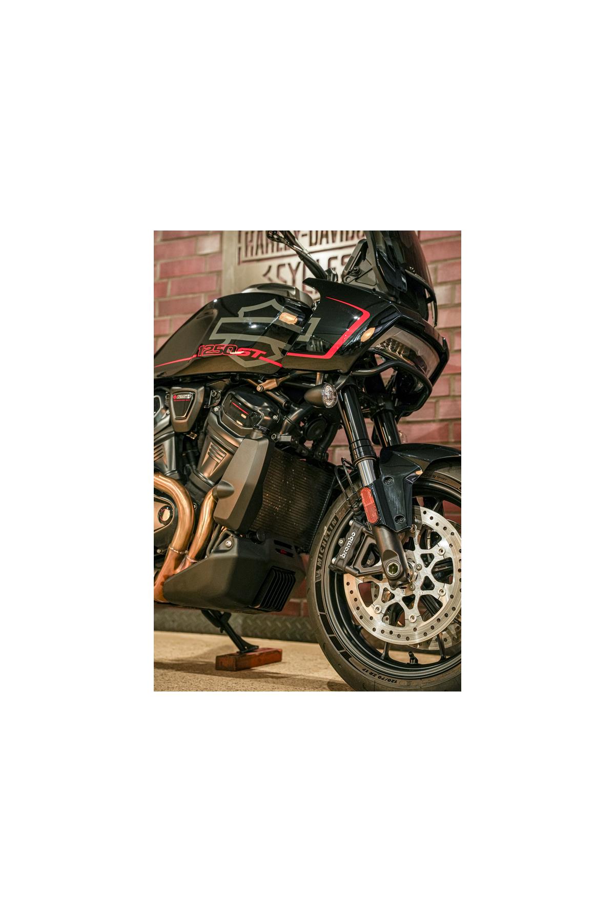 RA1250ST Pan Am America ST QUICKSHIFT + BLIPPER