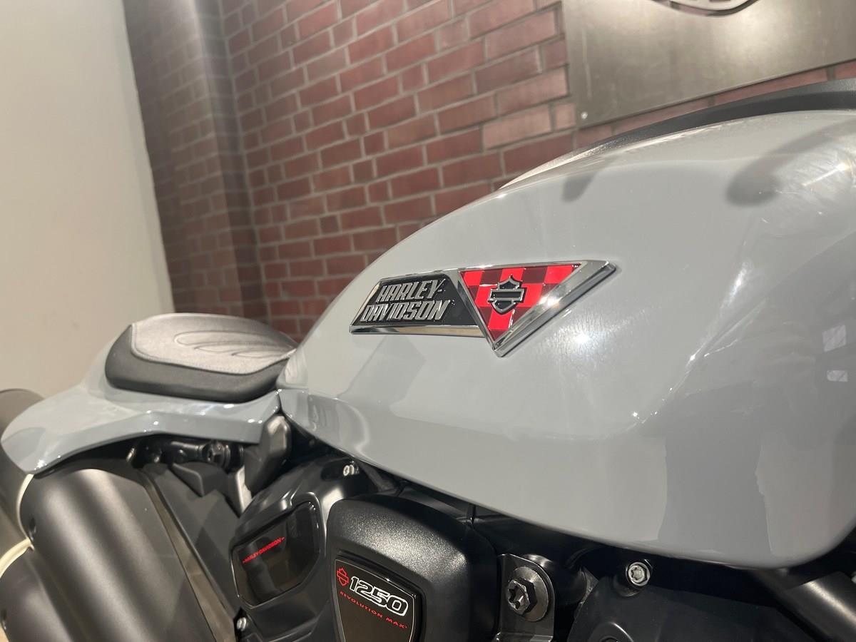 RH1250S Sportster S 
