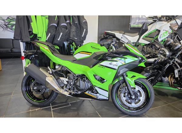 Kawasaki Ninja 500 SE