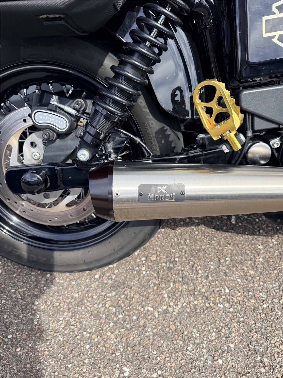 2016 HARLEY-DAVIDSON STREET BOB