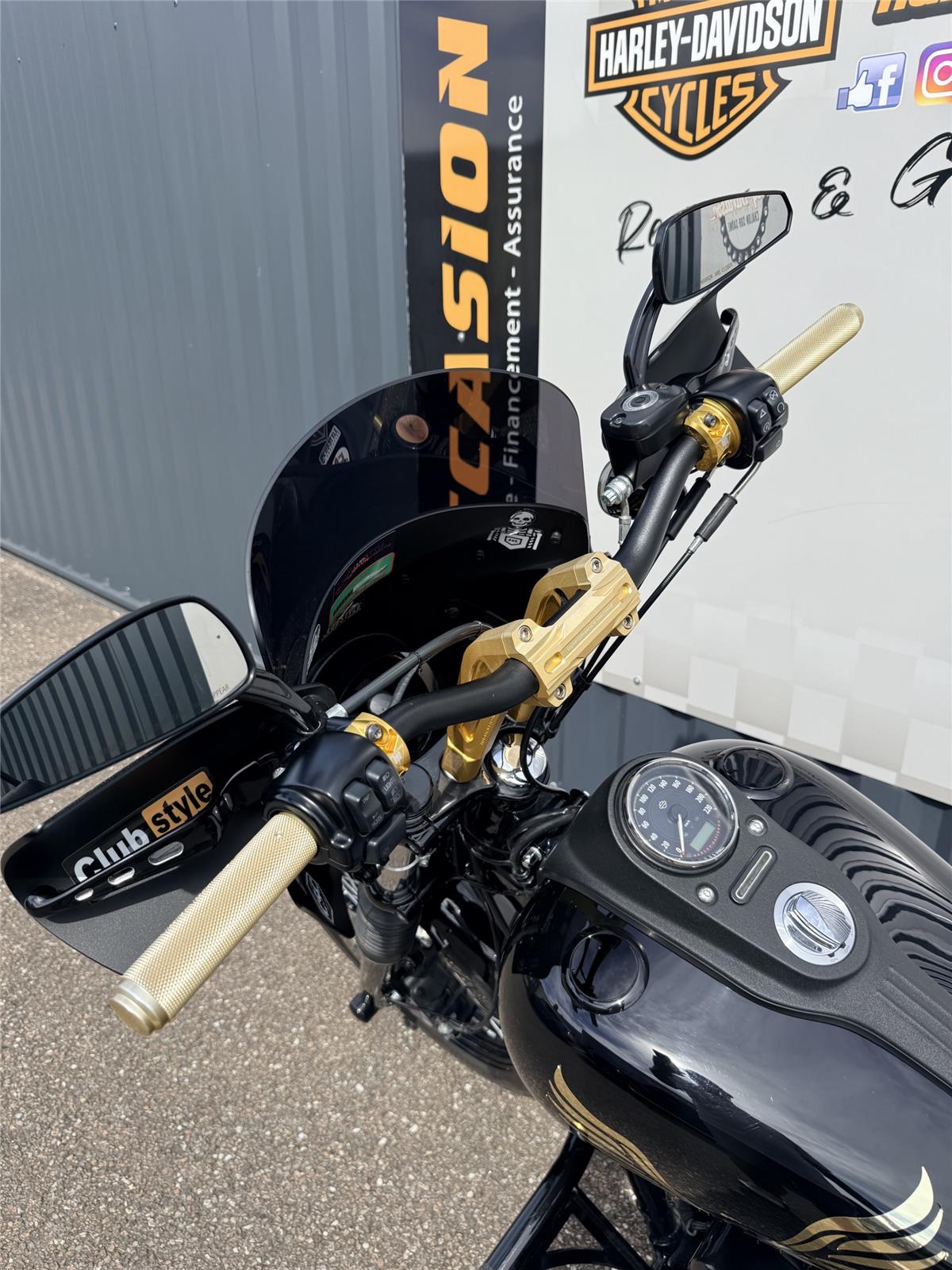 2016 HARLEY-DAVIDSON STREET BOB