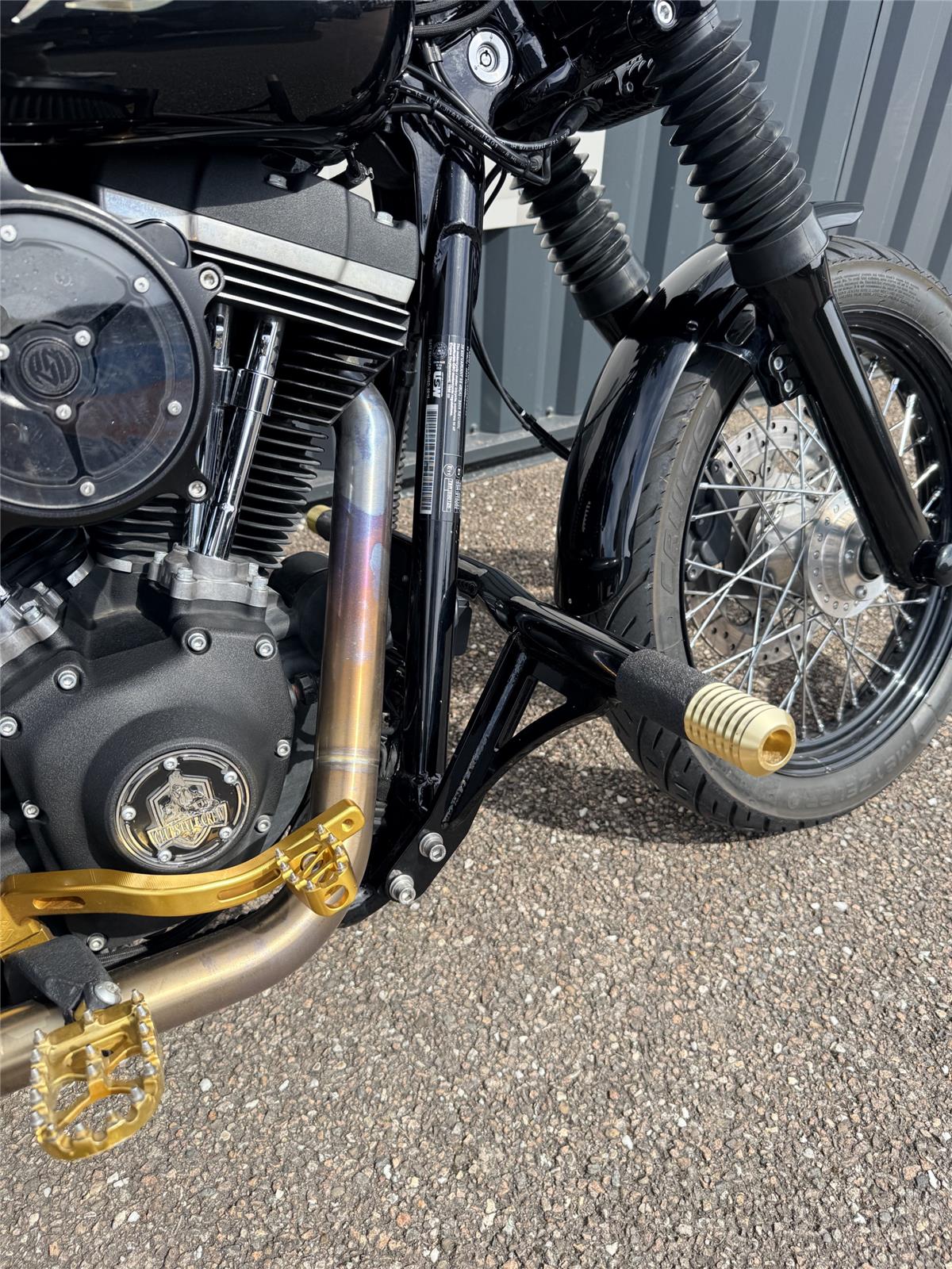 2016 HARLEY-DAVIDSON STREET BOB