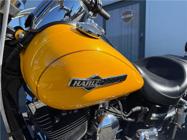 2014 HARLEY-DAVIDSON SUPER GLIDE