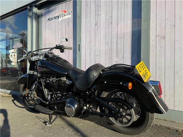 2019 HARLEY-DAVIDSON SOFTAIL FLS SLIM