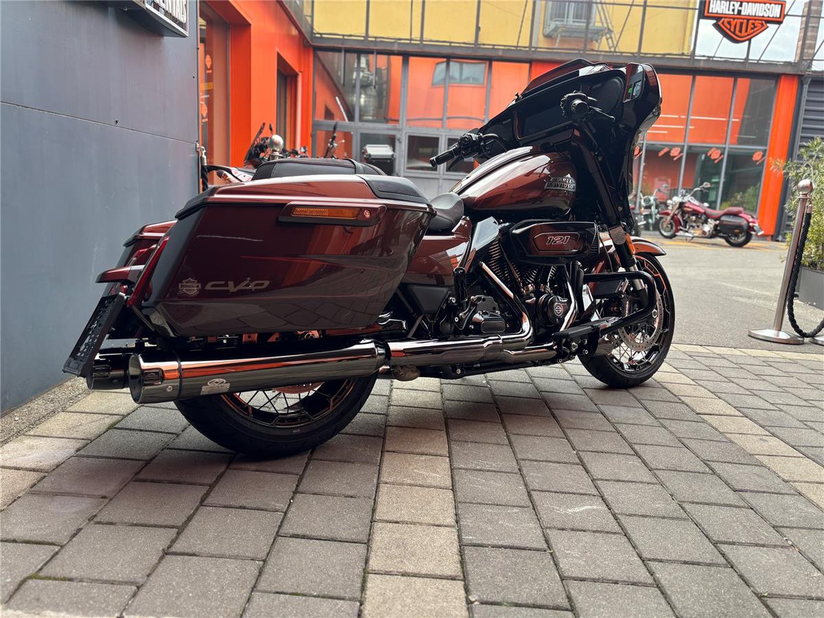 2024 Harley-Davidson CVO Street Glide FLHXSE