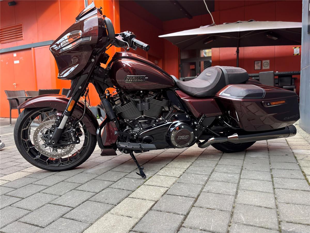 2024 Harley-Davidson CVO Street Glide FLHXSE