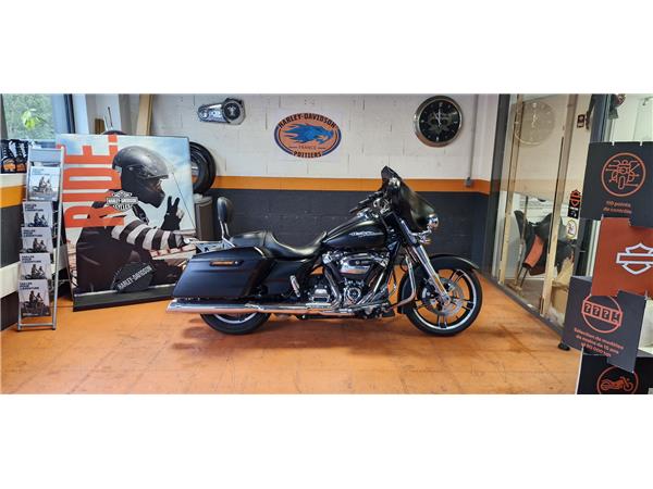 2016 HARLEY-DAVIDSON STREET GLIDE