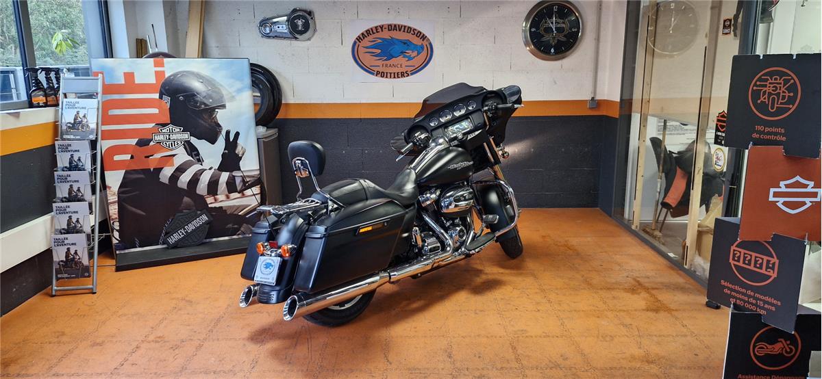 2016 HARLEY-DAVIDSON STREET GLIDE