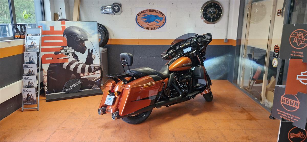 2020 HARLEY-DAVIDSON STREET GLIDE