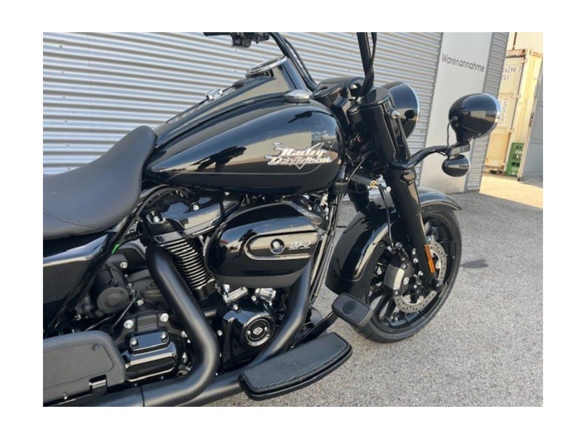 2024 Harley-Davidson Freewheeler