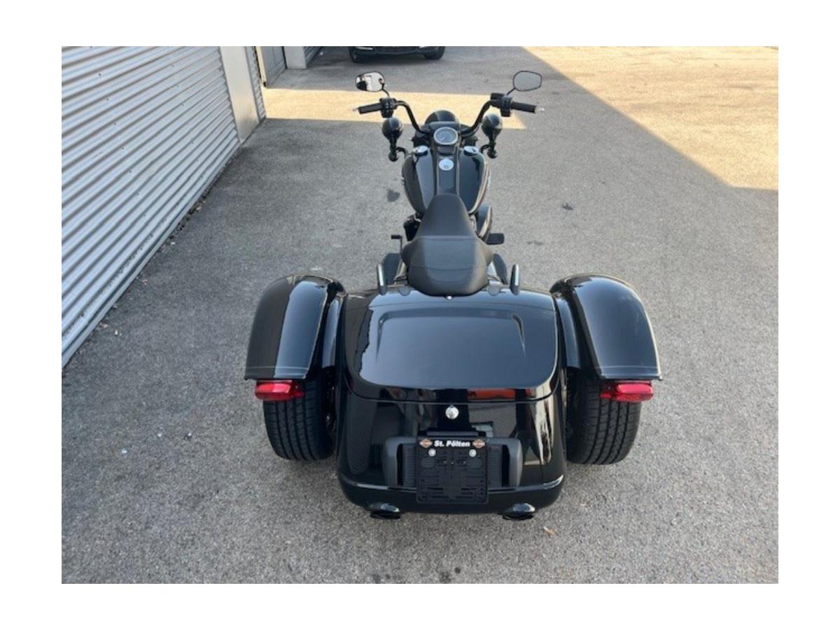 2024 Harley-Davidson Freewheeler