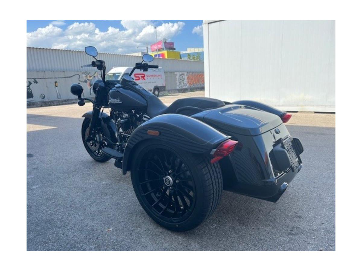 2024 Harley-Davidson Freewheeler