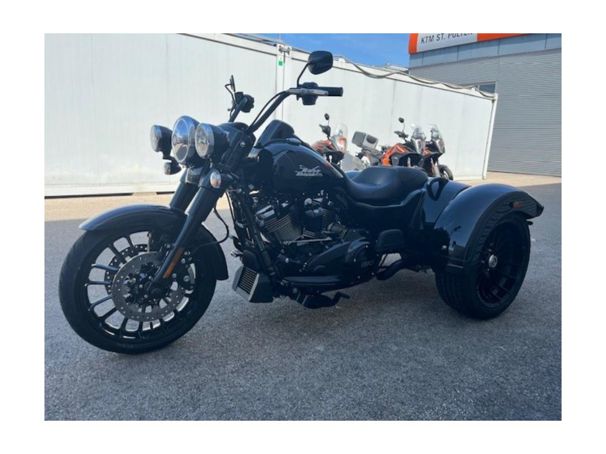 2024 Harley-Davidson Freewheeler