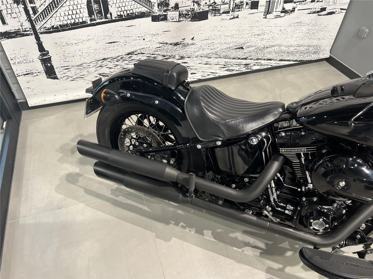 2016 HARLEY-DAVIDSON SLIM