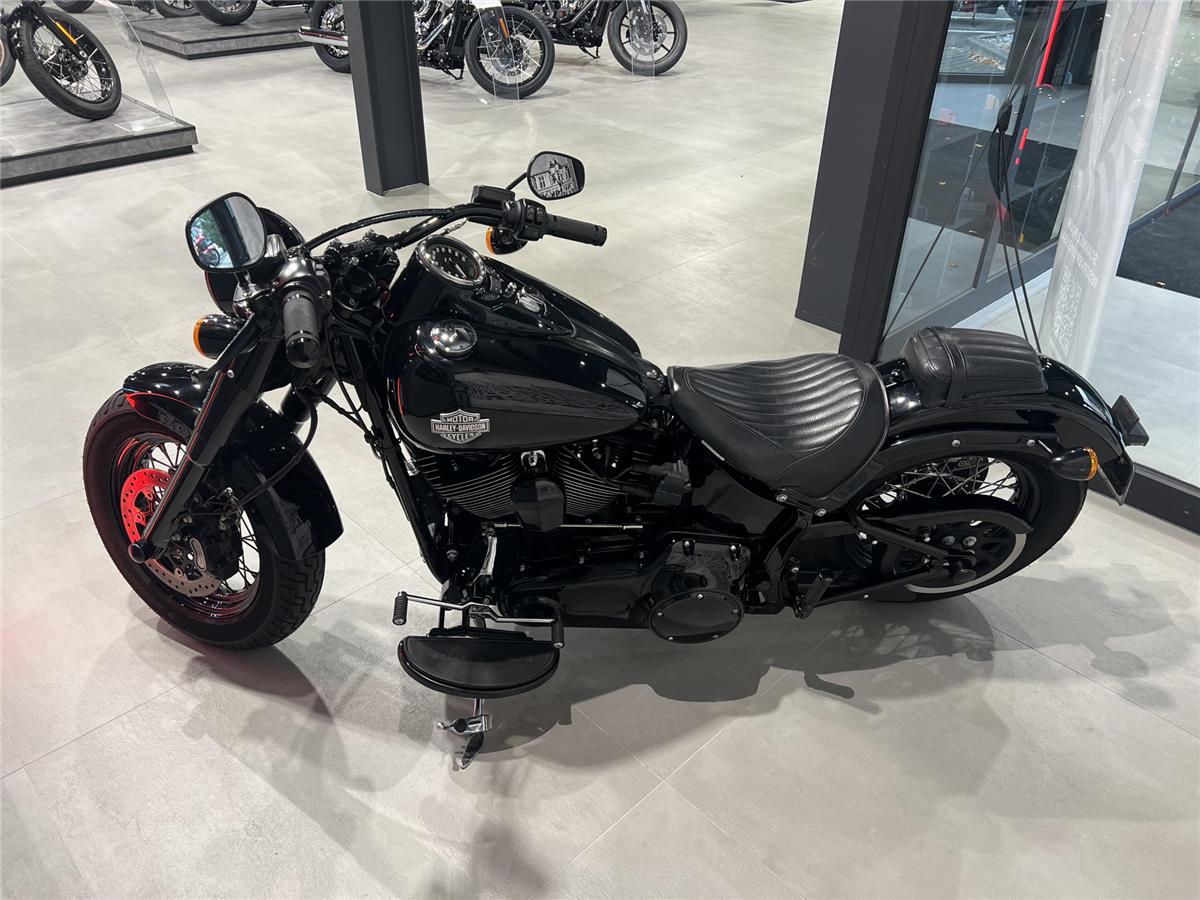 2016 HARLEY-DAVIDSON SLIM