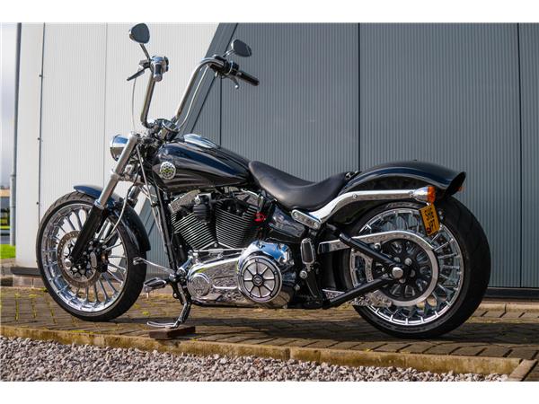 2016 Harley-Davidson Breakout