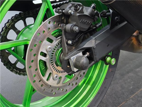 2025 KAWASAKI Z900 SE PERFORMANCE