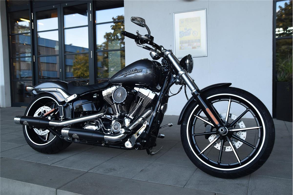 FXSB Softail Breakout mit Jekill&Hyde Auspuff