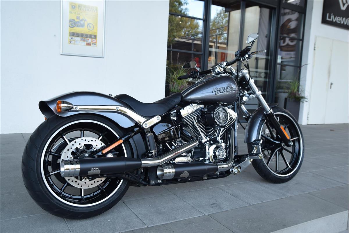 FXSB Softail Breakout mit Jekill&Hyde Auspuff