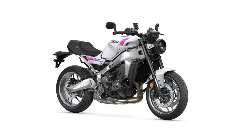 2027 XSR900
