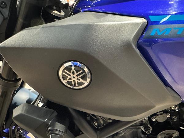 2025 YAMAHA MT-07