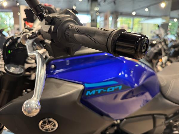 2025 YAMAHA MT-07