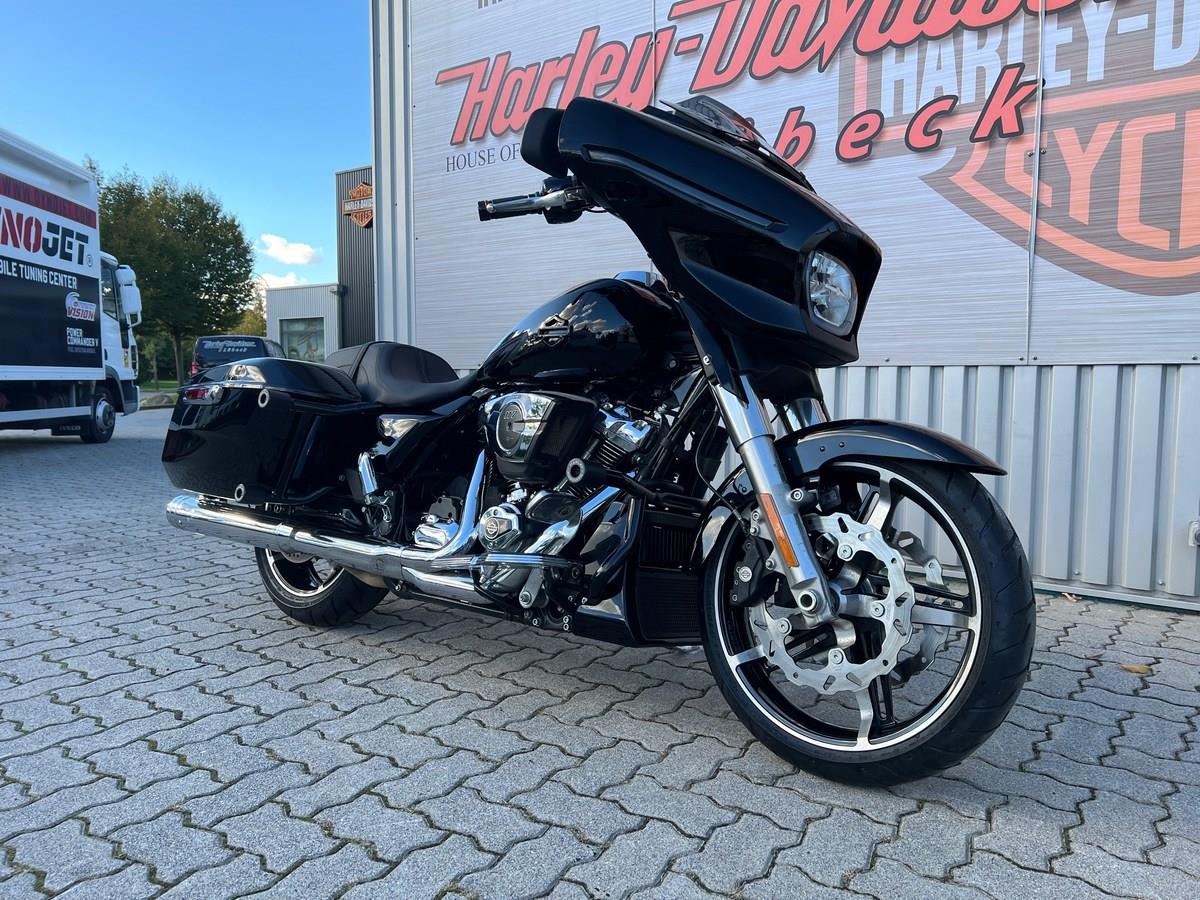 Street Glide FLHX 