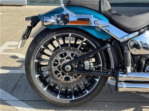 2026 HARLEY-DAVIDSON SOFTAIL BREAKOUT 117