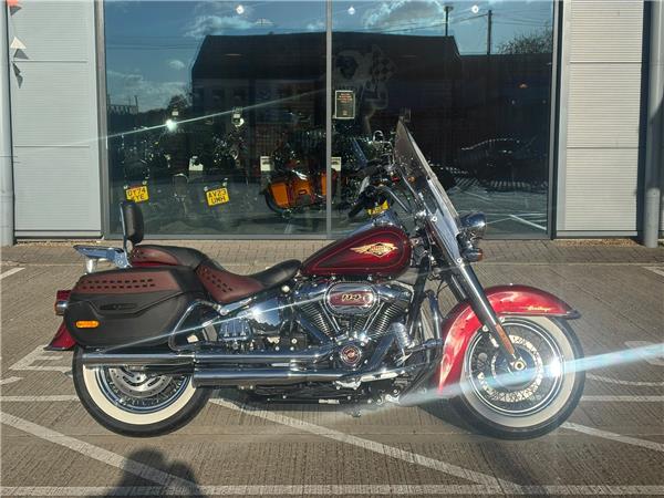2023 HARLEY-DAVIDSON SOFTAIL FLSTC HERITAGE SOFTAIL CLASSIC