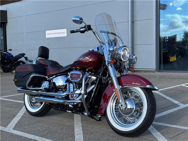 2023 HARLEY-DAVIDSON SOFTAIL FLSTC HERITAGE SOFTAIL CLASSIC