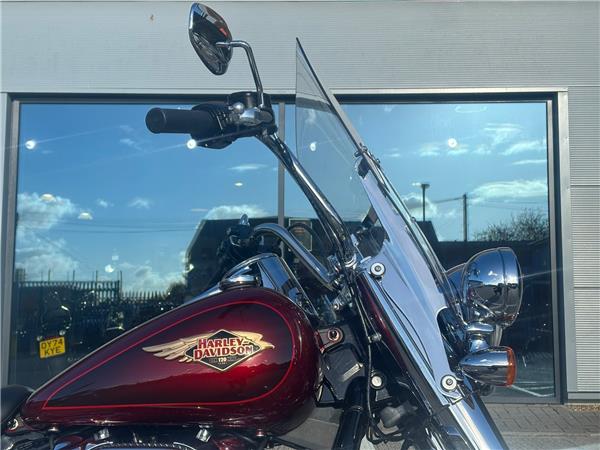 2023 HARLEY-DAVIDSON SOFTAIL FLSTC HERITAGE SOFTAIL CLASSIC