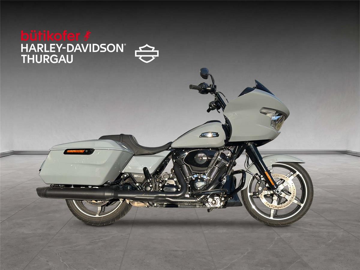2026 harley-davidson FLTRX Road Glide Black Finish 117