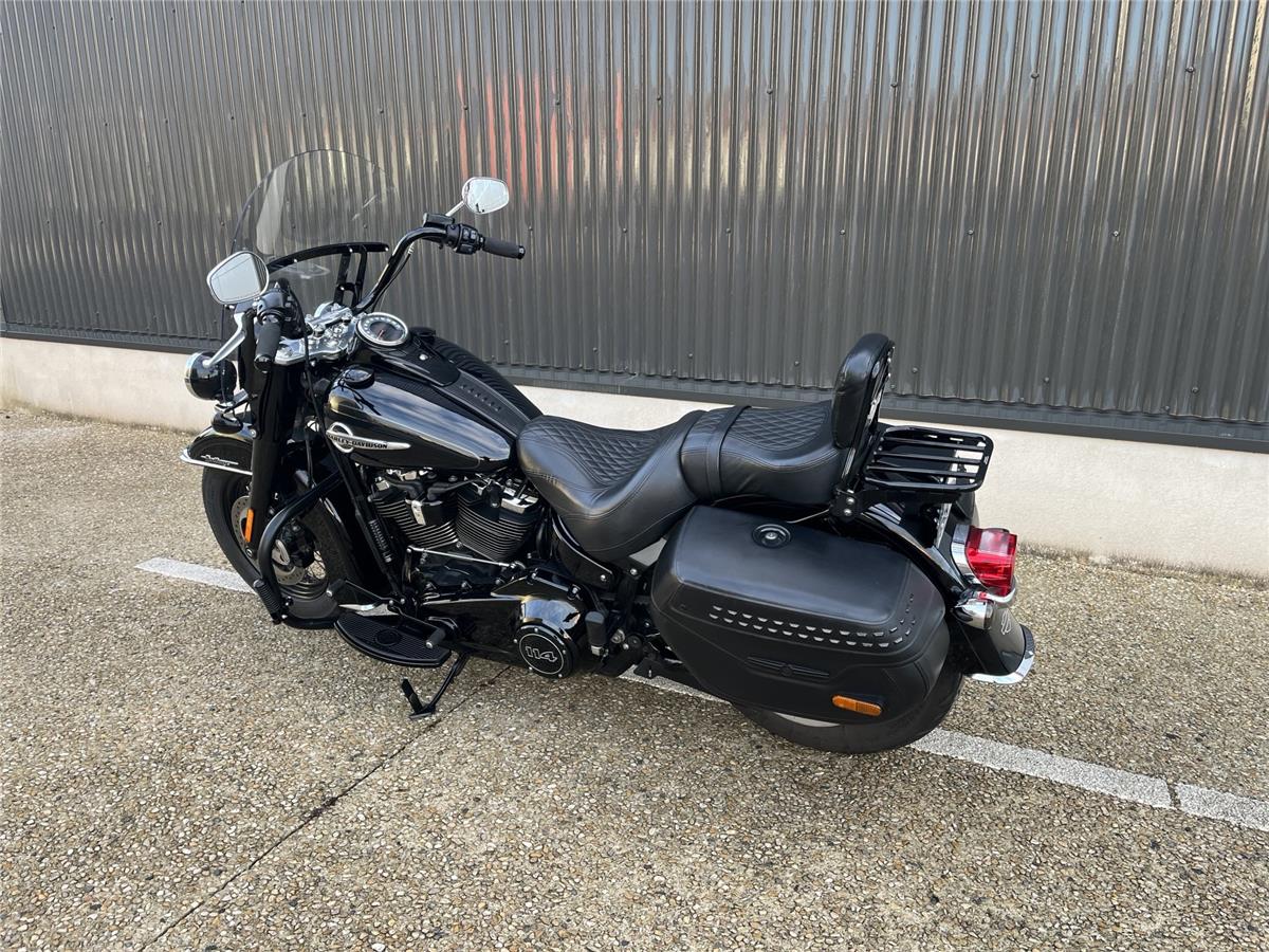 2019 HARLEY-DAVIDSON HERITAGE