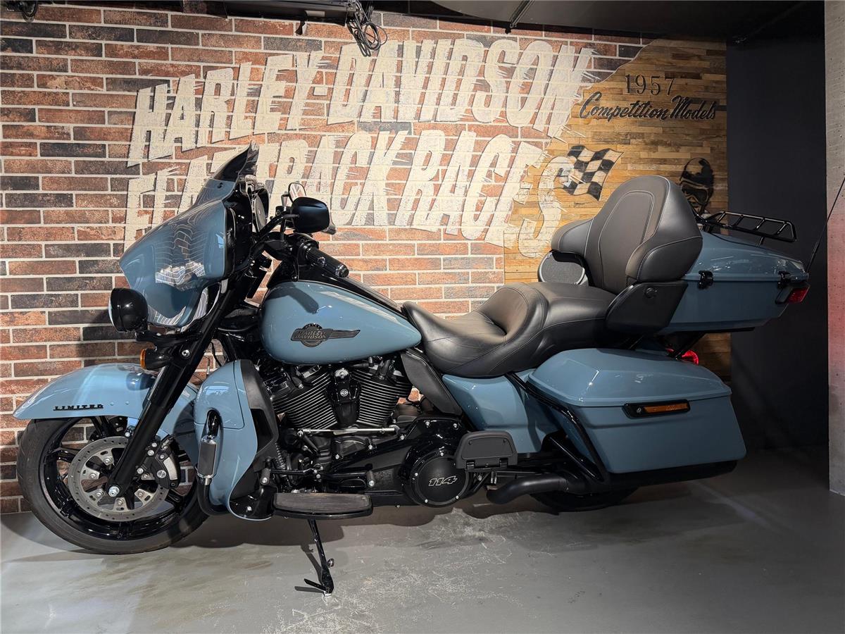 2024 harley-davidson FLHTK Electra Glide Ultra Limited Black Finish114
