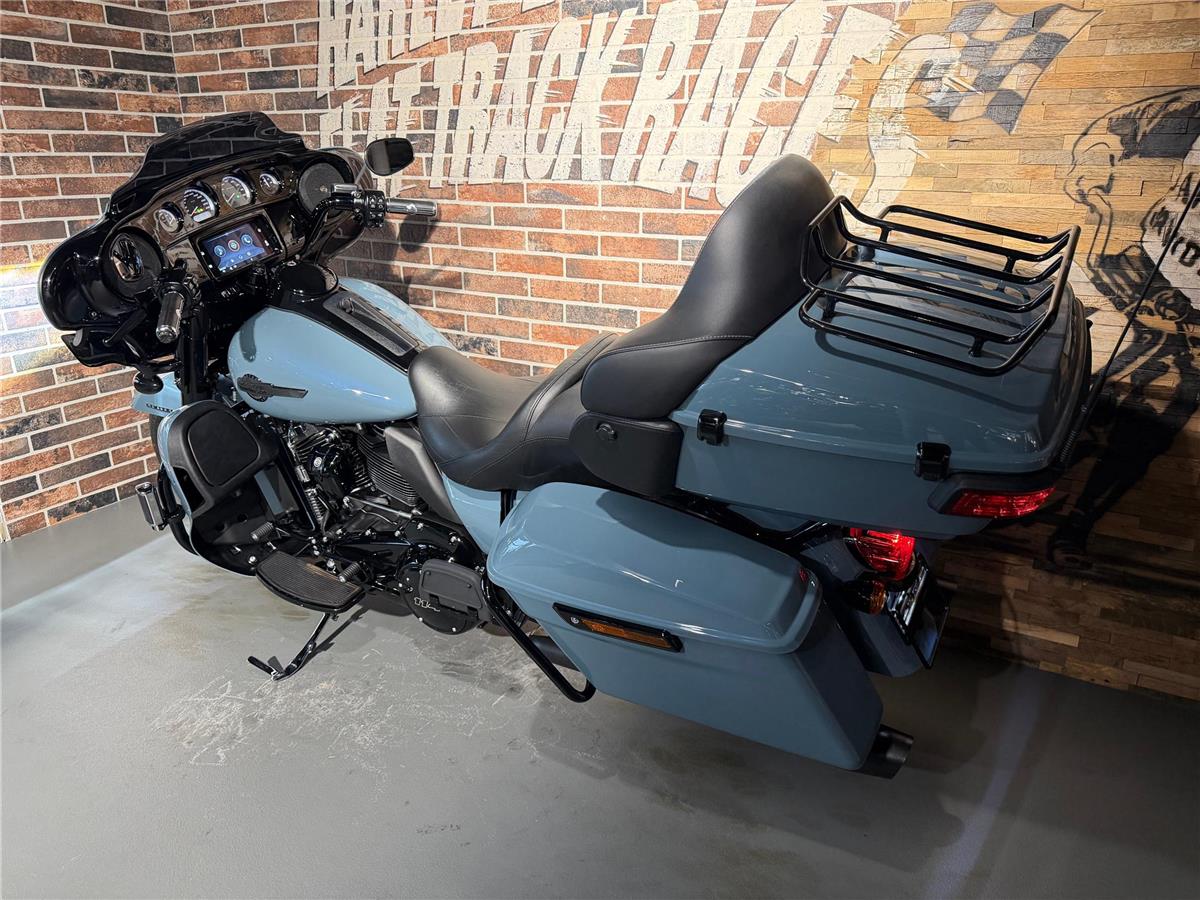 2024 harley-davidson FLHTK Electra Glide Ultra Limited Black Finish114