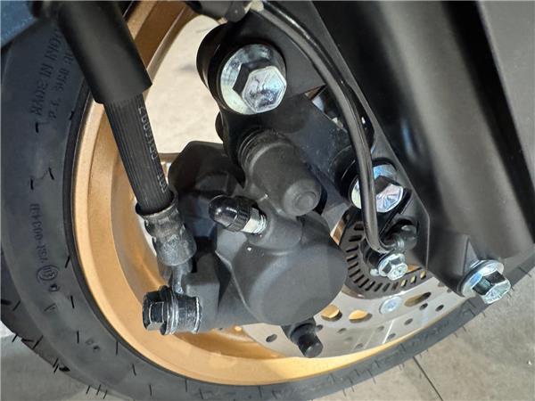 2026 YAMAHA NMAX 155 TECH MAX