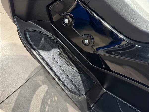 2026 YAMAHA NMAX 155 TECH MAX