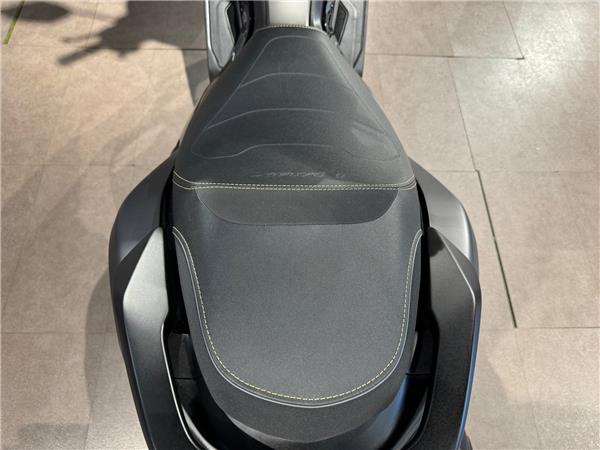 2026 YAMAHA NMAX 155 TECH MAX
