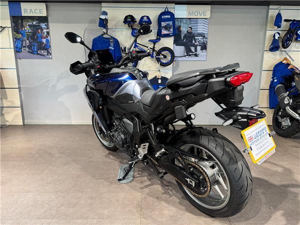 2025 YAMAHA TRACER 9 GT Y-AMT