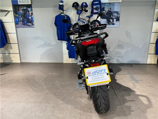 2025 YAMAHA TRACER 9 GT Y-AMT