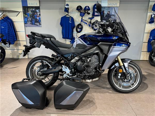 2025 YAMAHA TRACER 9 GT Y-AMT