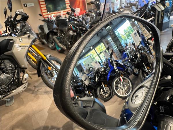 2025 YAMAHA TRACER 9 GT Y-AMT