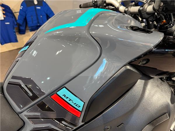 2023 YAMAHA MT-10