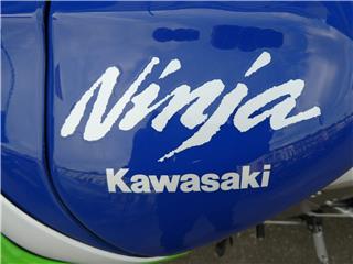 New Kawasaki Ninja ZX-10R 40th ANNIVERSARY EDITION