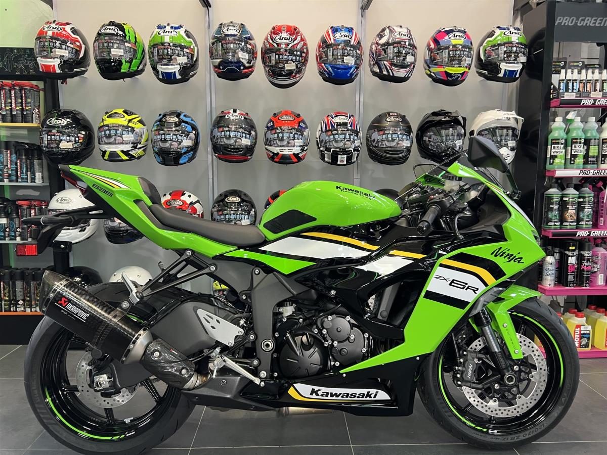 0% FINANCE AVAILABLE 2025 KAWASAKI ZX6R PERFORMANCE IN LIME