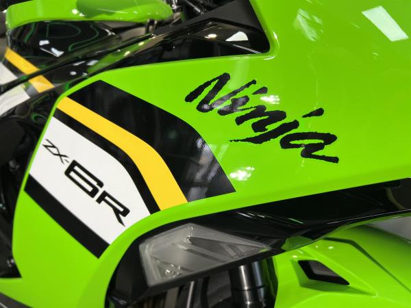 0% FINANCE AVAILABLE 2025 KAWASAKI ZX6R PERFORMANCE IN LIME